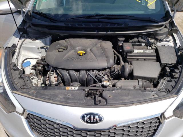 Photo 7 from auction – 2015 KIA FORTE LX with VIN KNAFK4A62F5371099
