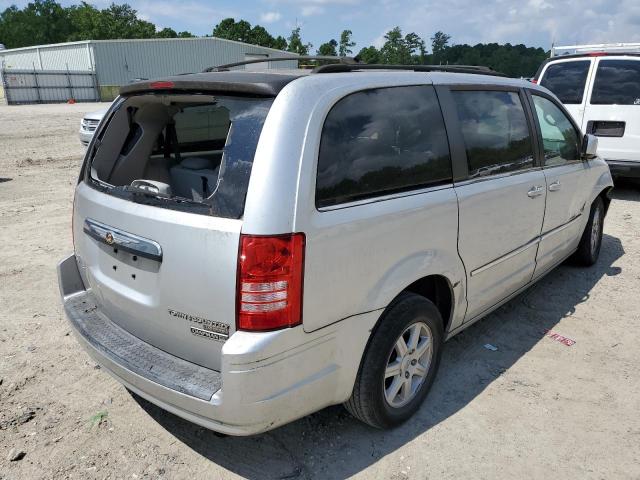 Photo 4 from auction – 2010 CHRYSLER TOWN & COU with VIN 2A4RR5D11AR152304