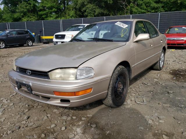 Photo 2 from auction – 1992 TOYOTA CAMRY LE with VIN 4T1VK12E6NU002653