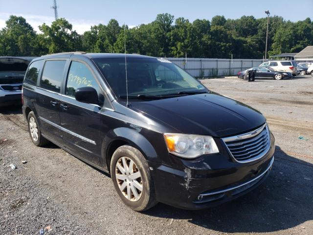 CHRYSLER TOWN & COU 2015 with VIN 2C4RC1BG0FR521796 - Photo from auction