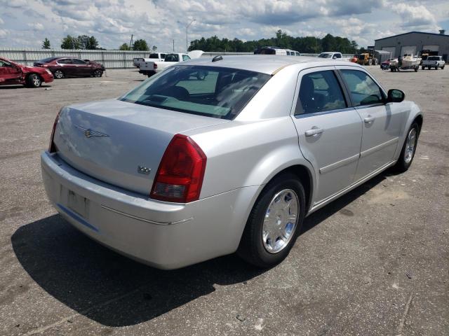 Photo 4 from auction – 2005 CHRYSLER 300 TOURIN with VIN 2C3JA53G95H628489