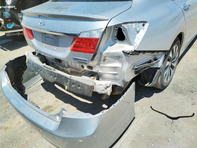 Photo 9 from auction – 2015 HONDA ACCORD TOU with VIN 1HGCR6F75FA008805