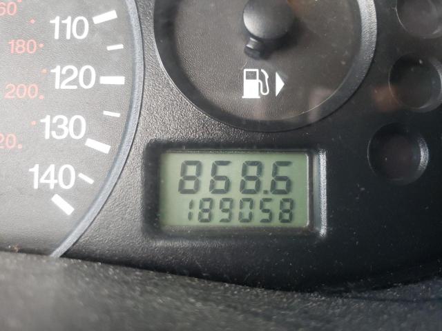 Photo 8 from auction – 2000 FORD FOCUS SE with VIN 1FAFP3636YW364592