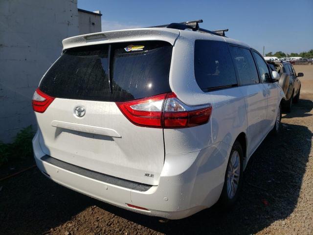 Photo 4 from auction – 2015 TOYOTA SIENNA XLE with VIN 5TDYK3DC2FS688186