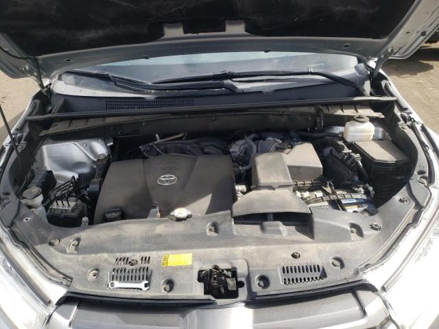 Photo 7 from auction – 2019 TOYOTA HIGHLANDER with VIN 5TDJZRFH8KS601023