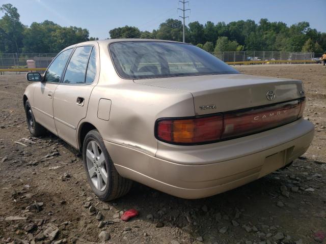 Photo 3 from auction – 1992 TOYOTA CAMRY LE with VIN 4T1VK12E6NU002653