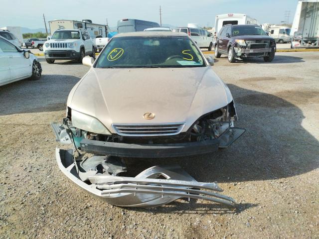 Photo 9 from auction – 2001 LEXUS ES 300 with VIN JT8BF28G310339680
