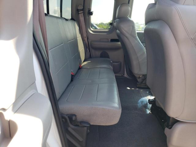 Photo 6 from auction – 2001 FORD F150 with VIN 1FTRX18LX1NB44862