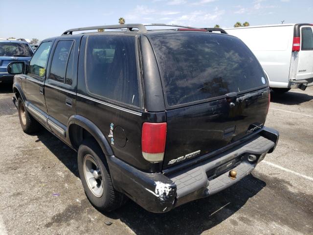 Photo 3 from auction – 2001 CHEVROLET BLAZER with VIN 1GNCS13W212134521
