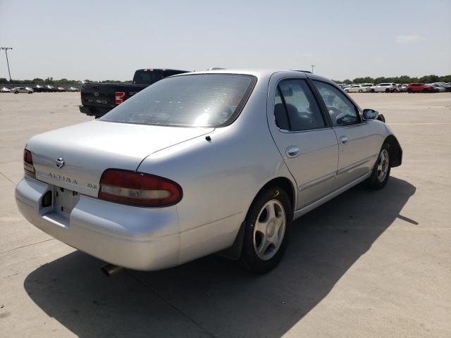 Photo 4 from auction – 1995 NISSAN ALTIMA XE with VIN 1N4BU31D6SC209251