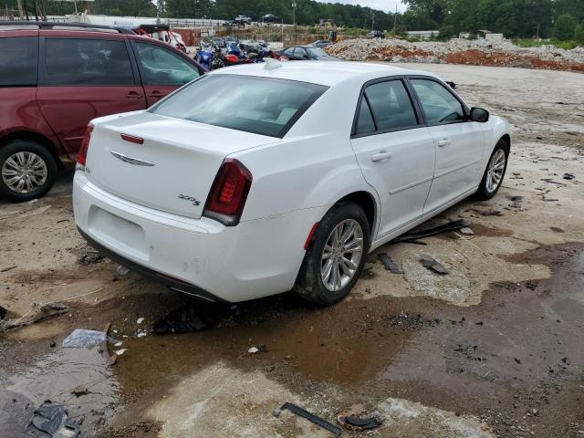 Photo 4 from auction – 2017 CHRYSLER 300 S with VIN 2C3CCABG1HH526637