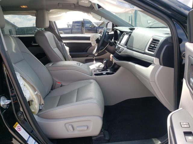 Photo 5 from auction – 2019 TOYOTA HIGHLANDER with VIN 5TDJZRFH9KS621880