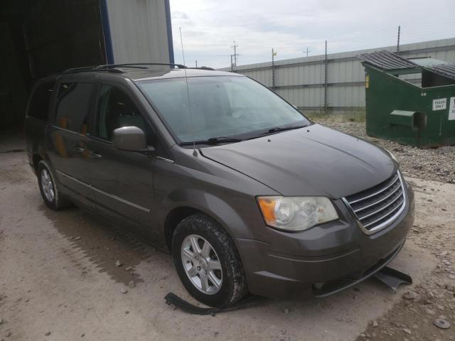 CHRYSLER TOWN & COU 2010 with VIN 2A4RR8DX9AR449987 - Photo from auction