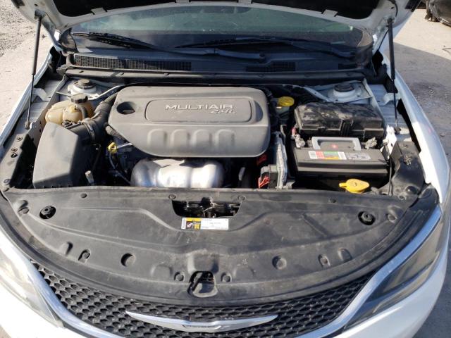 Photo 7 from auction – 2015 CHRYSLER 200 LIMITE with VIN 1C3CCCABXFN633210