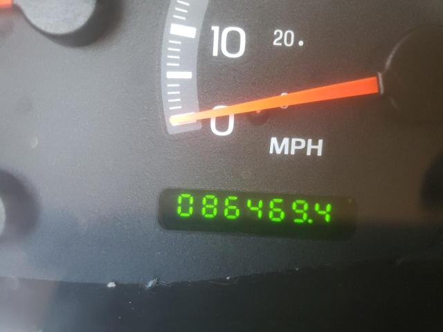 Photo 8 from auction – 2002 FORD F150 SUPER with VIN 1FTRW07L12KE28480
