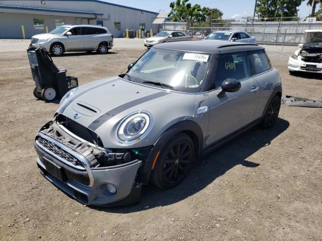 Photo 2 from auction – 2016 MINI COOPER S with VIN WMWXP7C54G3B92980