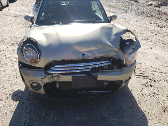 Photo 9 from auction – 2011 MINI COOPER with VIN WMWZN3C54BTZ78307