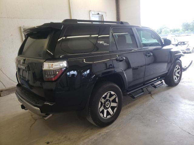 Photo 4 from auction – 2019 TOYOTA 4RUNNER TR with VIN JTEBU5JRXK5617477
