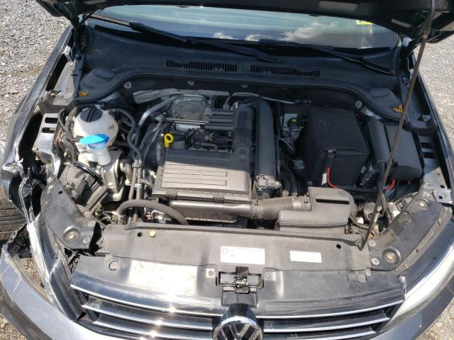 Photo 7 from auction – 2017 VOLKSWAGEN JETTA S with VIN 3VW2B7AJ4HM216197