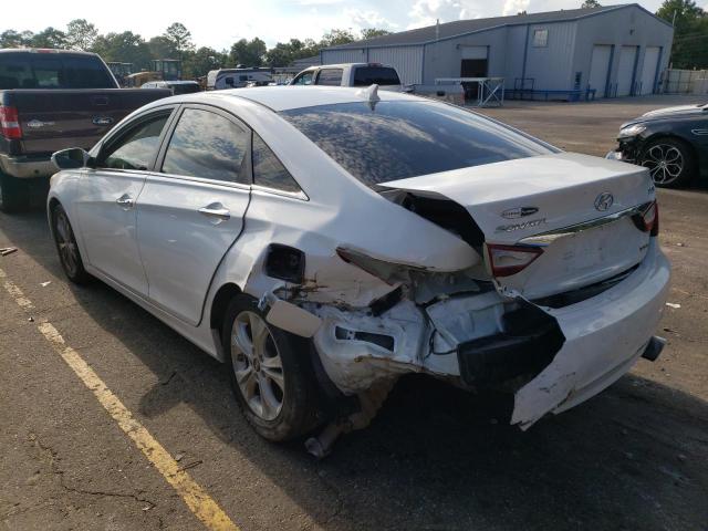 Photo 3 from auction – 2011 HYUNDAI SONATA SE with VIN 5NPEC4AB8BH307569