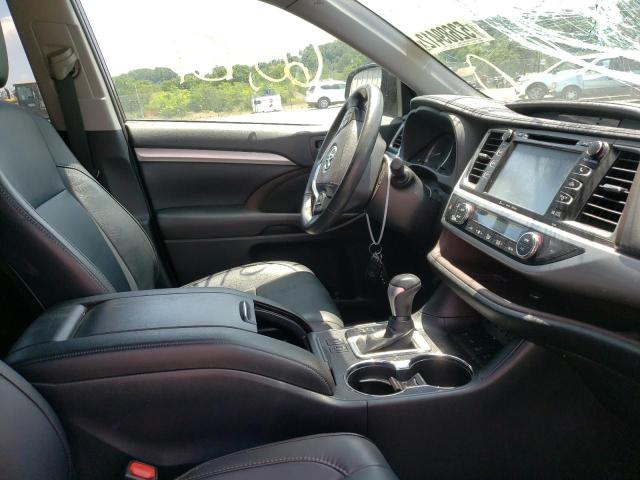 Photo 5 from auction – 2019 TOYOTA HIGHLANDER with VIN 5TDJZRFH7KS740298
