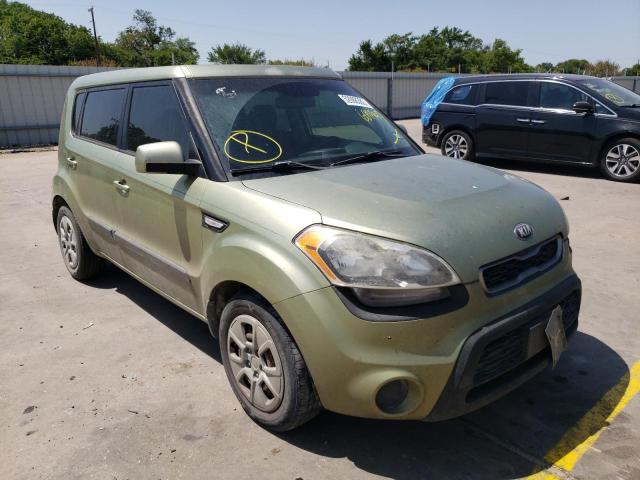 KIA SOUL 2013 with VIN KNDJT2A5XD7601947 - Photo from auction