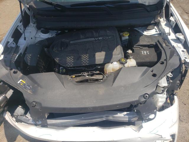 Photo 7 from auction – 2019 JEEP CHEROKEE L with VIN 1C4PJLLXXKD243672