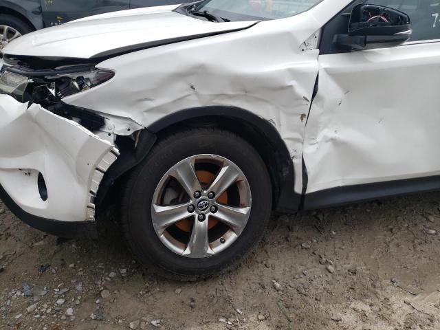 Photo 9 from auction – 2015 TOYOTA RAV4 XLE with VIN JTMRFREVXFD126690