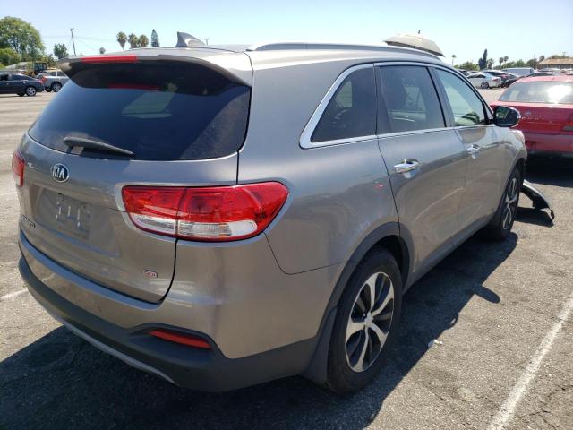 Photo 4 from auction – 2016 KIA SORENTO EX with VIN 5XYPH4A10GG027449