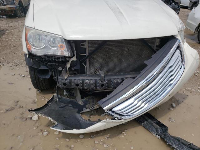 Photo 9 from auction – 2013 CHRYSLER TOWN & COU with VIN 2C4RC1BG0DR690472