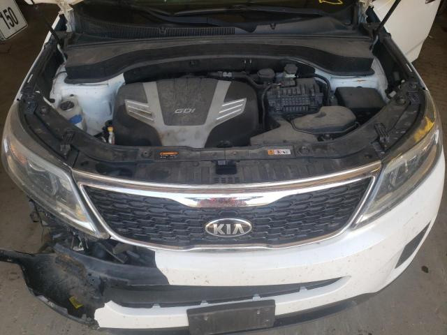 Photo 7 from auction – 2015 KIA SORENTO LX with VIN 5XYKTDA70FG603004