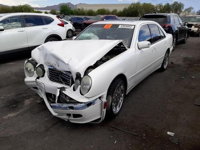Photo 2 from auction – 2000 MERCEDES-BENZ E 320 with VIN WDBJF65J2YB012088