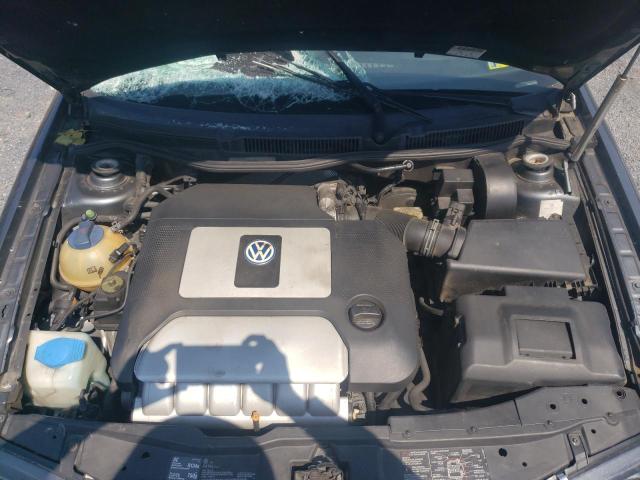 Photo 7 from auction – 2003 VOLKSWAGEN JETTA GLX with VIN 3VWTH69M03M037563