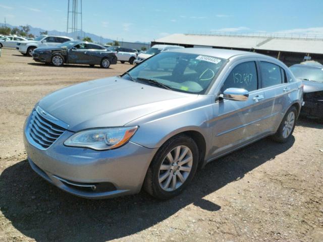 Photo 2 from auction – 2013 CHRYSLER 200 LIMITE with VIN 1C3CCBCG9DN586607