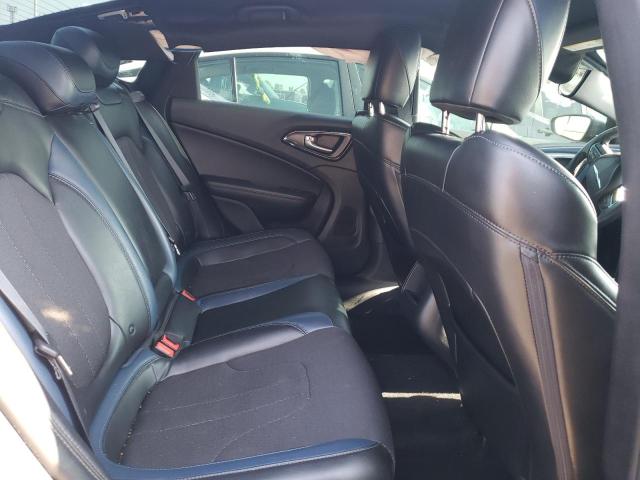 Photo 6 from auction – 2015 CHRYSLER 200 S with VIN 1C3CCCBB3FN682179
