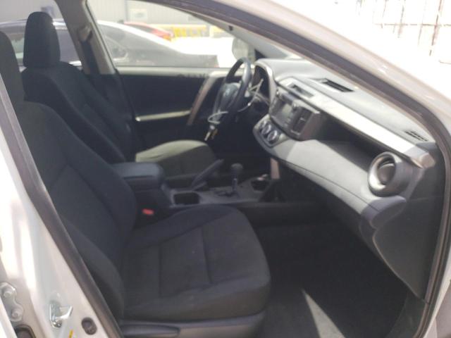 Photo 5 from auction – 2018 TOYOTA RAV4 LE with VIN JTMZFREV4JJ197989