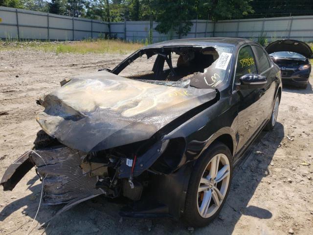 Photo 2 from auction – 2015 VOLKSWAGEN PASSAT SE with VIN 1VWBV7A36FC021595