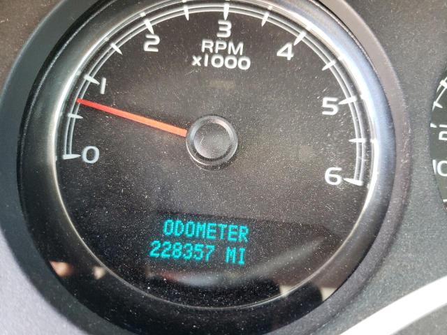Photo 8 from auction – 2007 CHEVROLET SUBURBAN K with VIN 1GNFK16347J279556