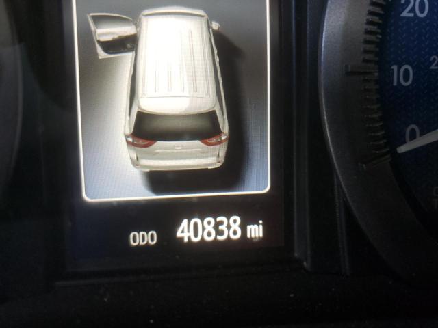 Photo 8 from auction – 2020 TOYOTA SIENNA XLE with VIN 5TDDZ3DC5LS243608