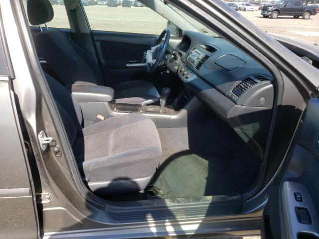 Photo 5 from auction – 2005 TOYOTA CAMRY LE with VIN 4T1BE32K15U541063