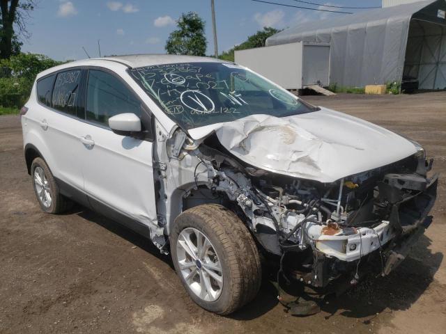 FORD ESCAPE SE 2017 with VIN 1FMCU9GD6HUA06027 - Photo from auction