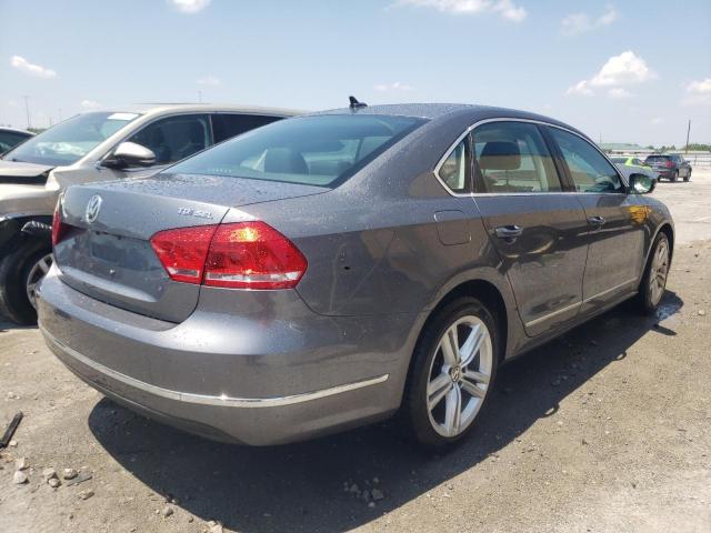 Photo 4 from auction – 2014 VOLKSWAGEN PASSAT SEL with VIN 1VWCN7A36EC049173