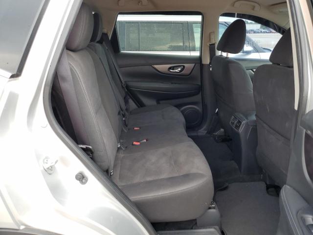 Photo 6 from auction – 2016 NISSAN ROGUE S with VIN KNMAT2MT5GP695444