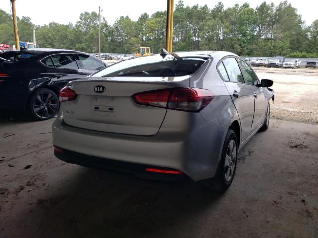 Photo 4 from auction – 2017 KIA FORTE LX with VIN 3KPFK4A7XHE142320