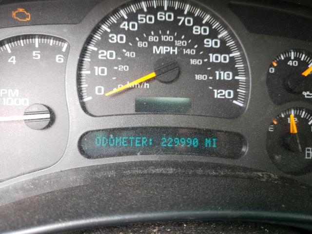 Photo 8 from auction – 2003 CHEVROLET SUBURBAN K with VIN 3GNFK16Z33G116798