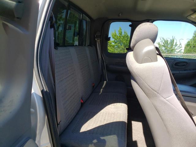 Photo 6 from auction – 2002 FORD F150 with VIN 1FTRX18L82NA92634