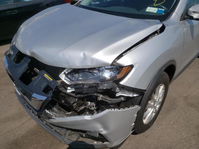 Photo 9 from auction – 2017 NISSAN ROGUE S with VIN KNMAT2MVXHP505186