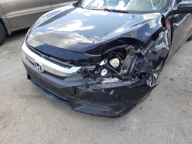Photo 9 from auction – 2018 HONDA CIVIC EX with VIN 19XFC2F72JE000706