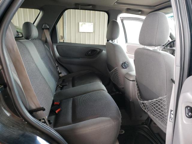 Photo 6 from auction – 2002 FORD ESCAPE XLT with VIN 1FMYU04162KB37747