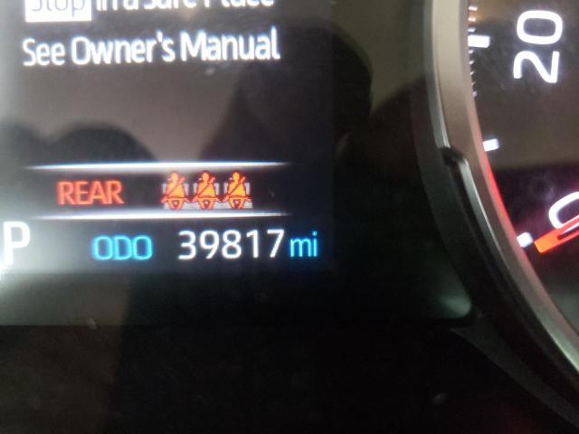 Photo 8 from auction – 2019 TOYOTA RAV4 XLE with VIN 2T3P1RFVXKC004382